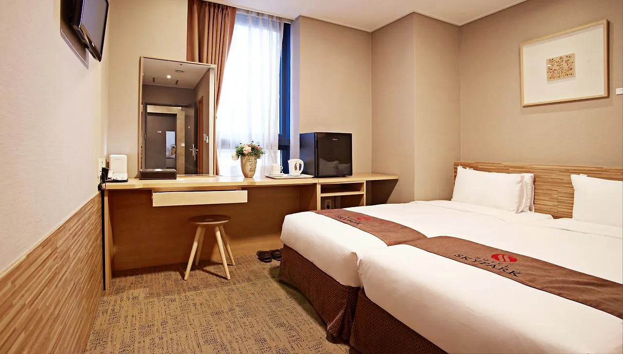 Hotel Skypark Myeongdong 2 Seoul