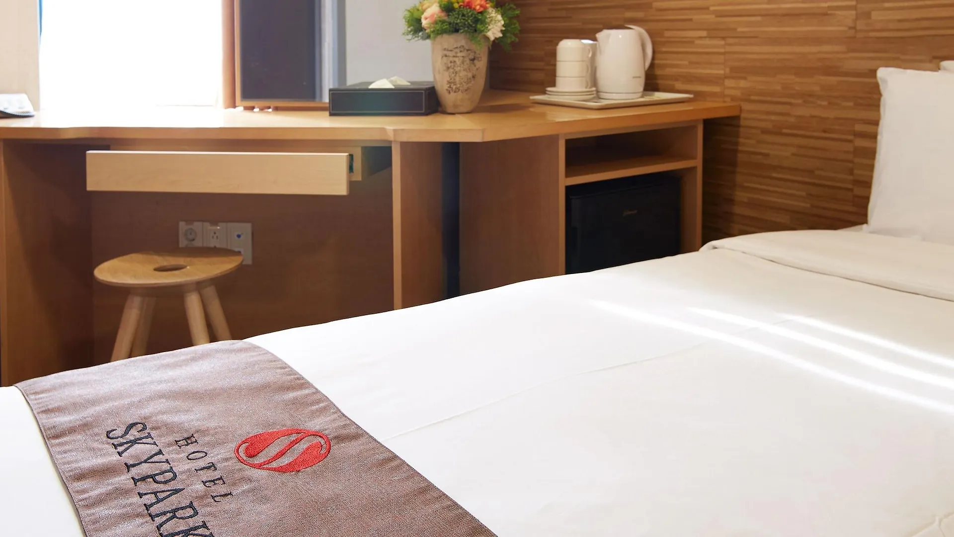 Hotel Skypark Myeongdong 2 Soul 3*,